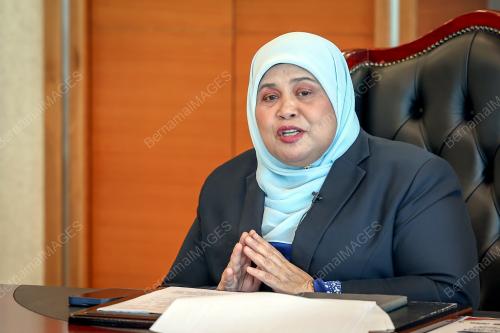 DATUK RUBIAH WANG