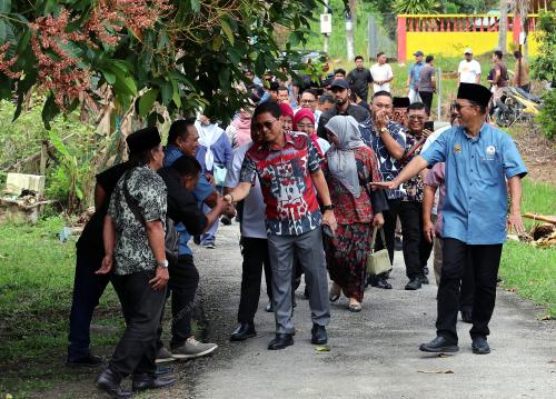 TAN SRI AZAM BAKI