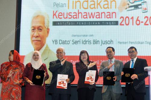 PTJ03_15042016_USAHAWAN