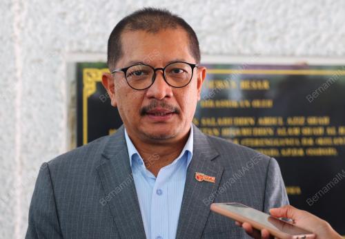 PROF DATUK DR MOHD ROSLAN SULAIMAN