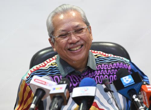 TAN SRI ANNUAR MUSA