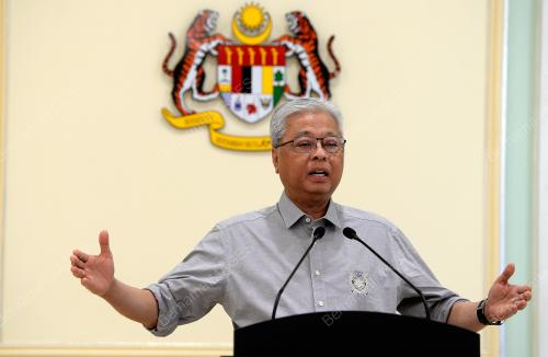DATUK SERI ISMAIL SABRI YAAKOB