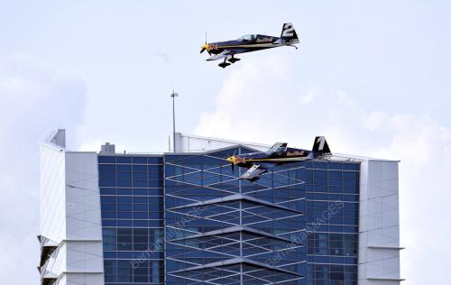 PTJ03_16052014_AIR_RACE