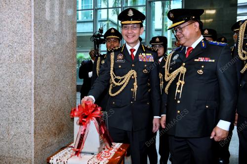 DATUK ISKANDAR HALIM SULAIMAN