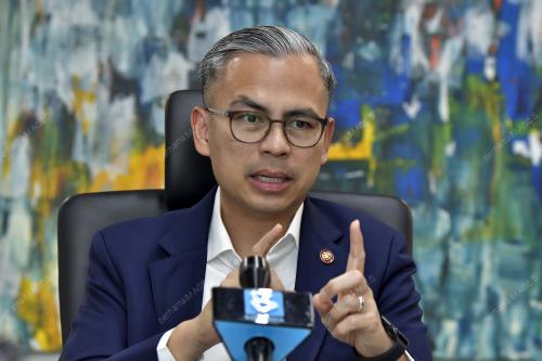 DATUK FAHMI FADZIL