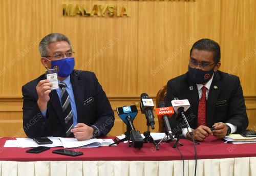 DATUK SERI DR ADHAM BABA