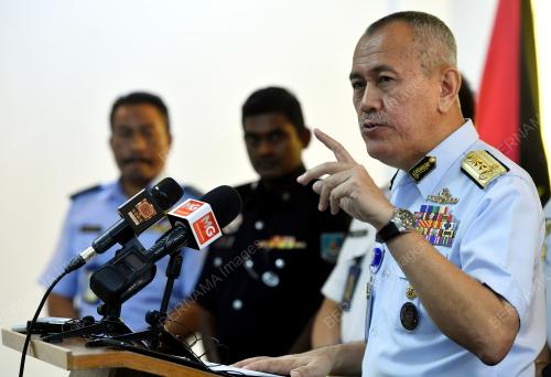 LAKSAMANA MUDA MARITIM HAMID MOHD AMIN