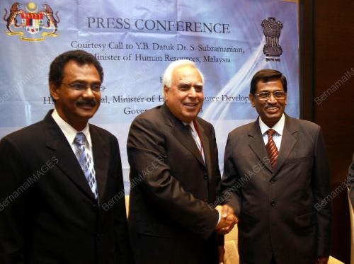 DATUK DR S. SUBRAMANIAM