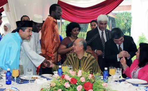 MOHD NAJIB TUN ABDUL RAZAK