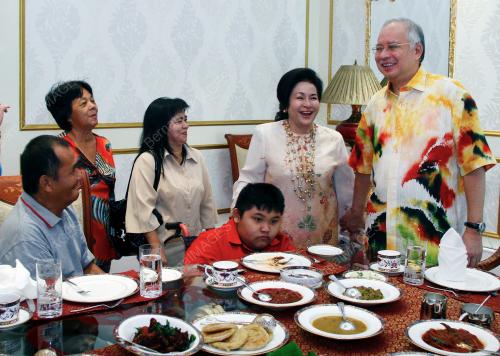 MOHD NAJIB TUN ABDUL RAZAK