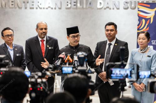 DR MOHAMMED TAUFIQ JOHARI