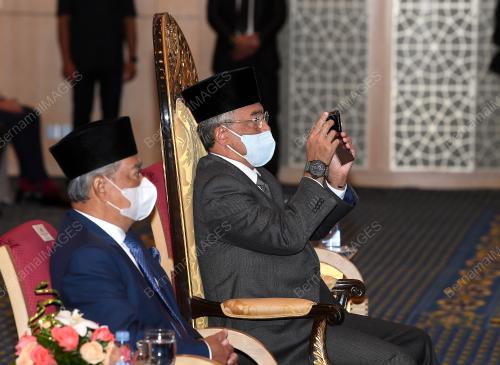 AL-SULTAN ABDULLAH RIÃ•AYATUDDIN AL-MUSTAFA BILLAH SHAH