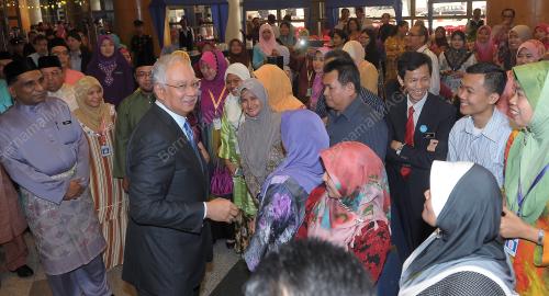PTJ03_18092012_MOF_RAYA