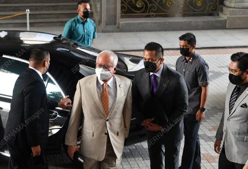 DATUK SERI NAJIB TUN RAZAK
