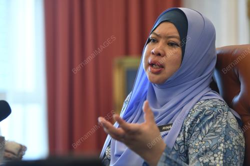DATUK SERI RINA MOHD HARUN
