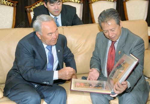 PTJ03_19042012_KAZAKHTAN