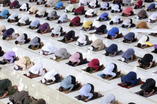 SOLAT JUMAAT NORMA BAHARU DI MTMZA