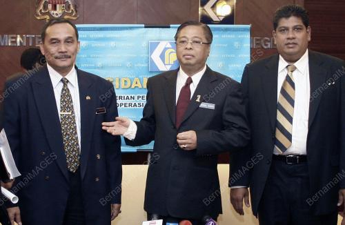 ISMAIL SABRI YAAKOB