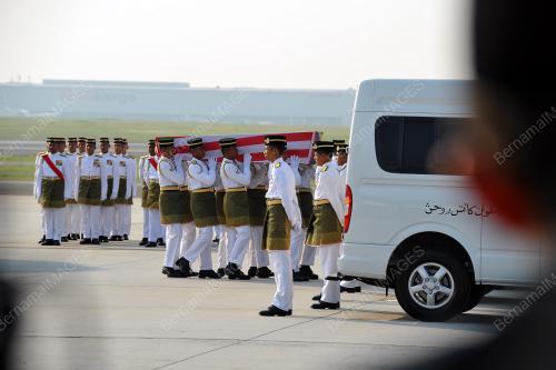 PTJ03_19092014_MH17