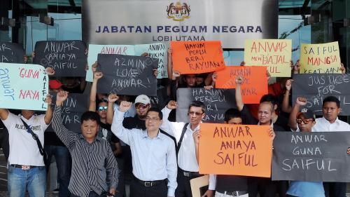 PTJ03_20012012_MEMO_JMM