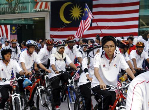 KEMPEN KIBAR JALUR GEMILANG