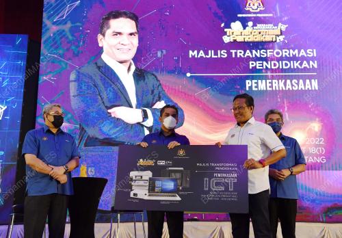 DATUK DR RADZI JIDIN