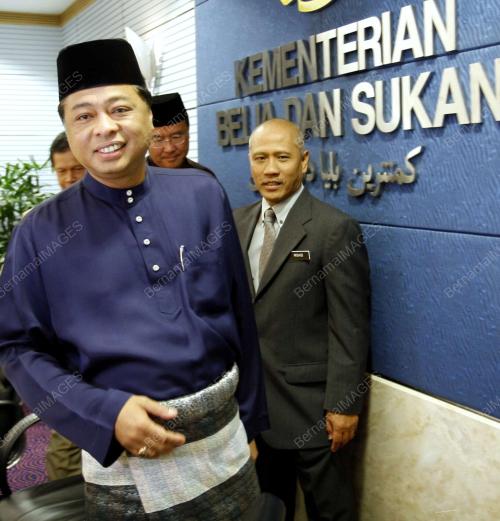 ISMAIL SABRI YAACOB