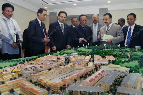 PUTRAJAYA SELL DIPLOMATIC LAND