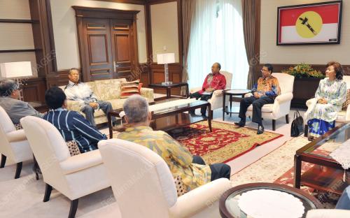 TAN SRI MUHYIDDIN YASSIN