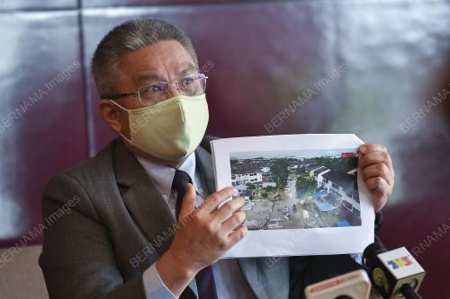 DATUK SERI DR ADHAM BABA
