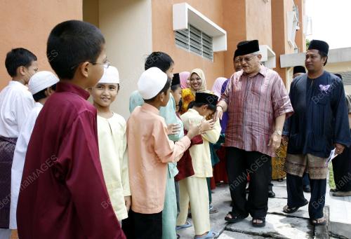 TENGKU ADNAN TENGKU MANSUR