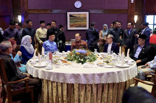 DATUK SERI ANWAR IBRAHIM