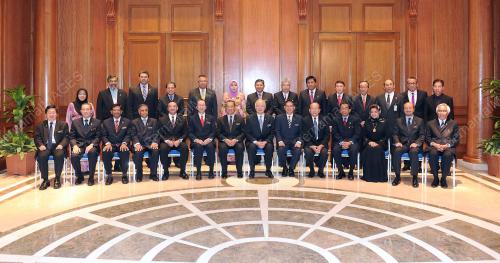 DATUK SERI NAJIB TUN RAZAK