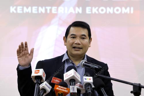 RAFIZI RAMLI