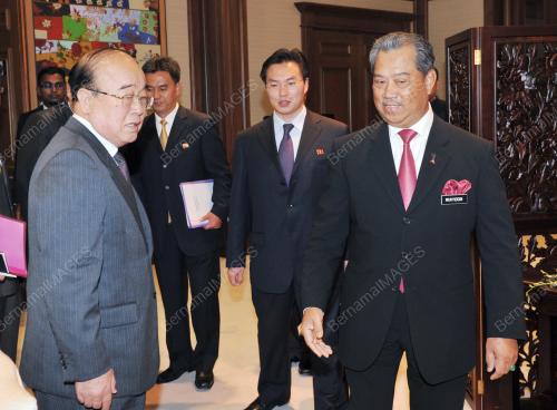 TAN SRI MUHYIDDIN YASSIN