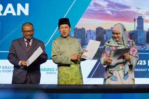 DATUK SERI AHMAD MASLAN