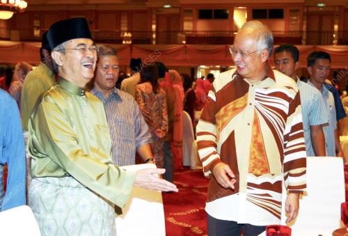 MOHD NAJIB TUN ABDUL RAZAK