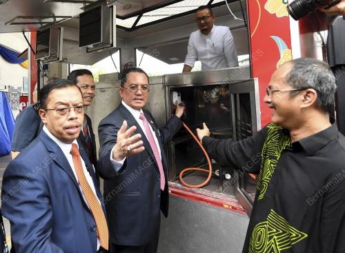 PTJ03_26092019_FOOD_TRUCK_BN201909252268