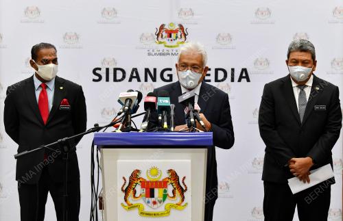 DATUK SERI HAMZAH ZAINUDIN
