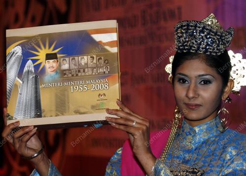 BUKU MENTERI-MENTERI MALAYSIA