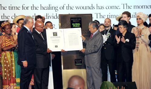 PTJ03_27082013_GLOBAL_PEACE