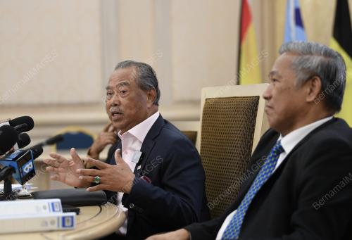 TAN SRI MUHYIDDIN YASSIN