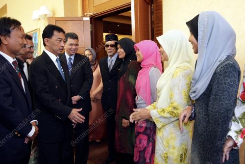 TENGKU ABDULLAH SULTAN AHMAD SHAH