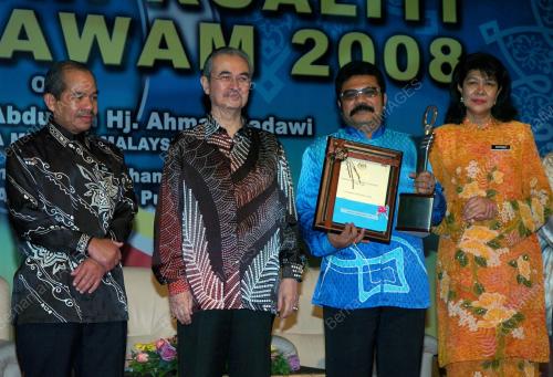 ABDULLAH AHMAD BADAWI