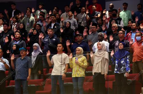 SAMBUTAN HARI SEDUNIA KESELAMATAN TEMPAT KERJA
