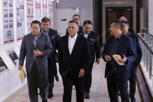 DATUK SERI RAMLAN HARUN