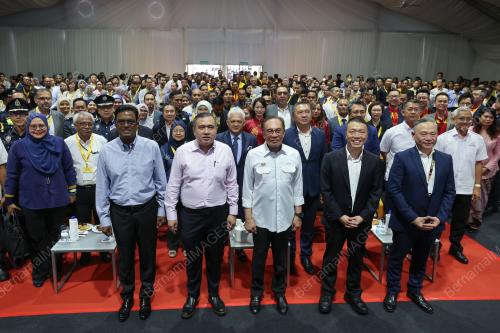 DATUK SERI ANWAR IBRAHIM