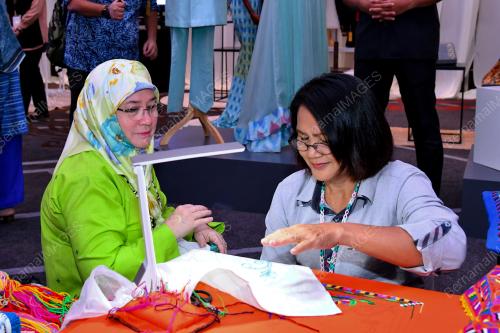 TUNKU HAJAH AZIZAH AMINAH MAIMUNAH ISKANDARIAH