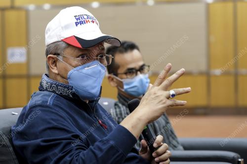 TAN SRI ANNUAR MUSA