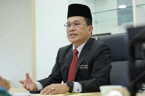 DATUK MOHD AJIB ISMAIL